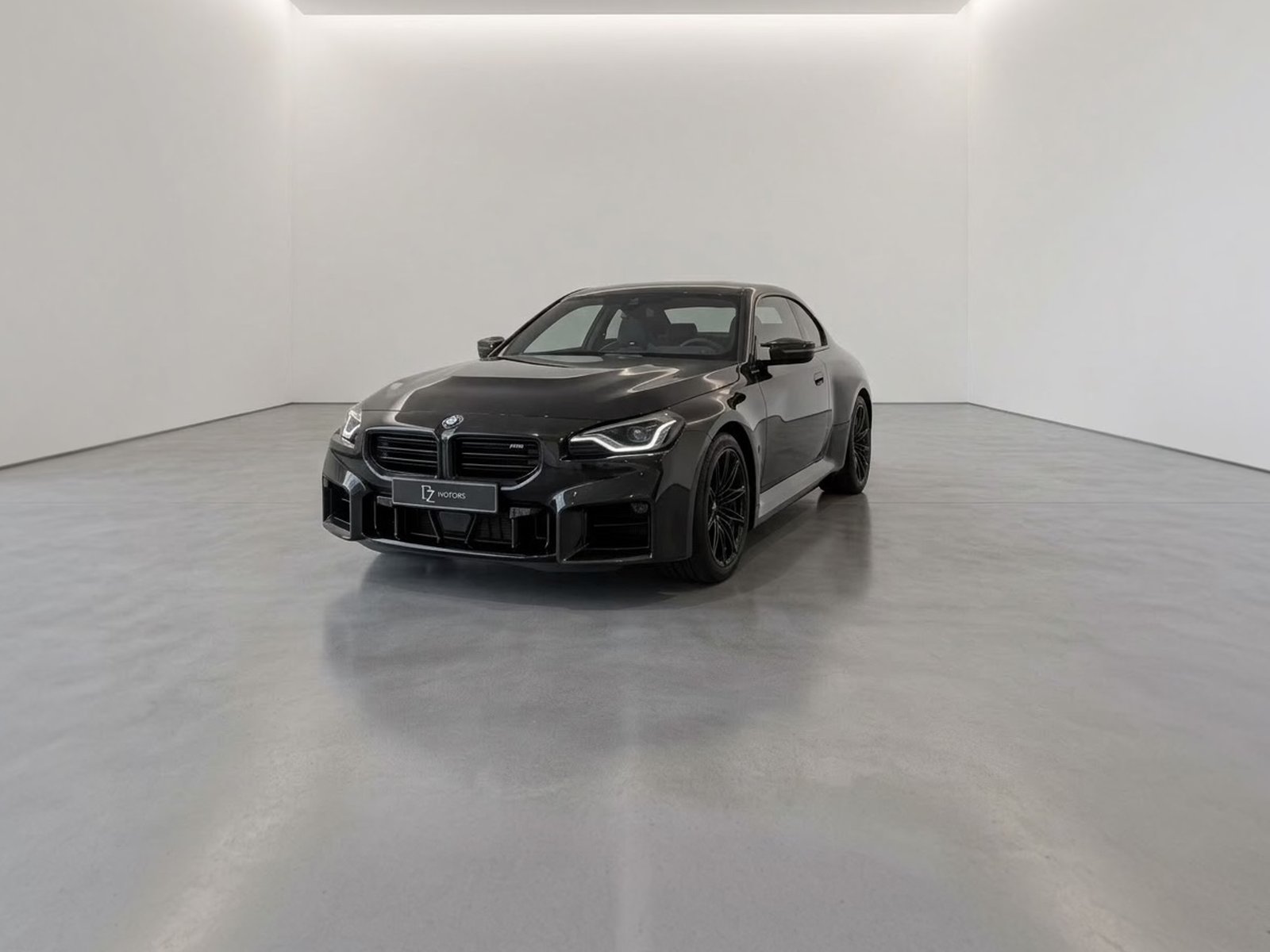 BMW M2 negro con placa DZmotors